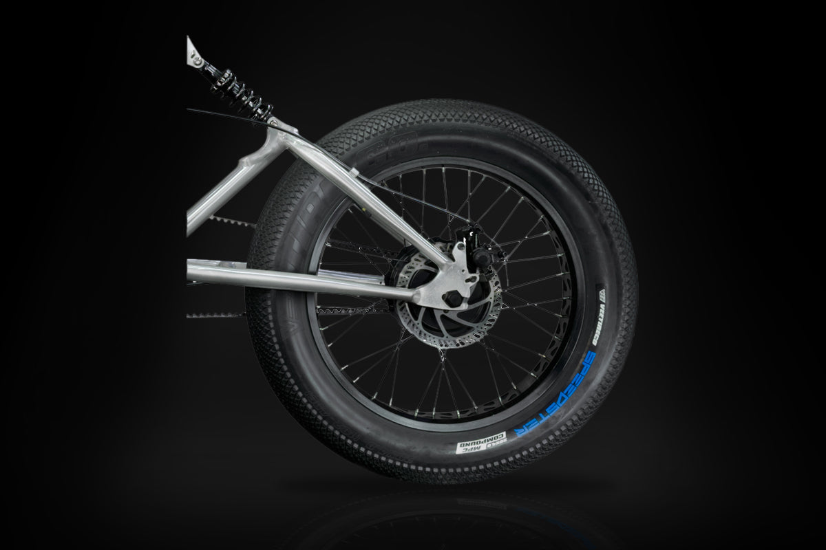 Vee Tire Co. 20" x 4.0" Speedster Tire Black